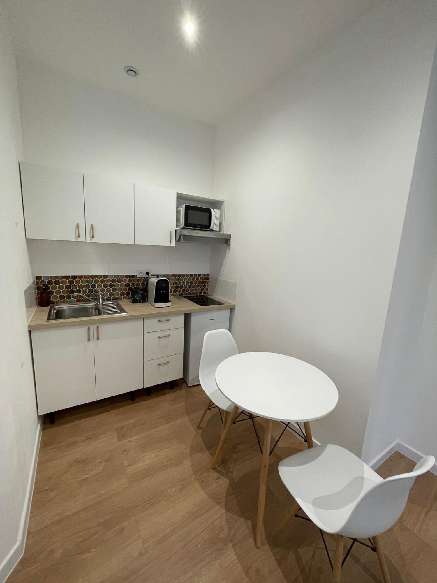 Edenly Stay Saint-Quentin  Exteriör bild
