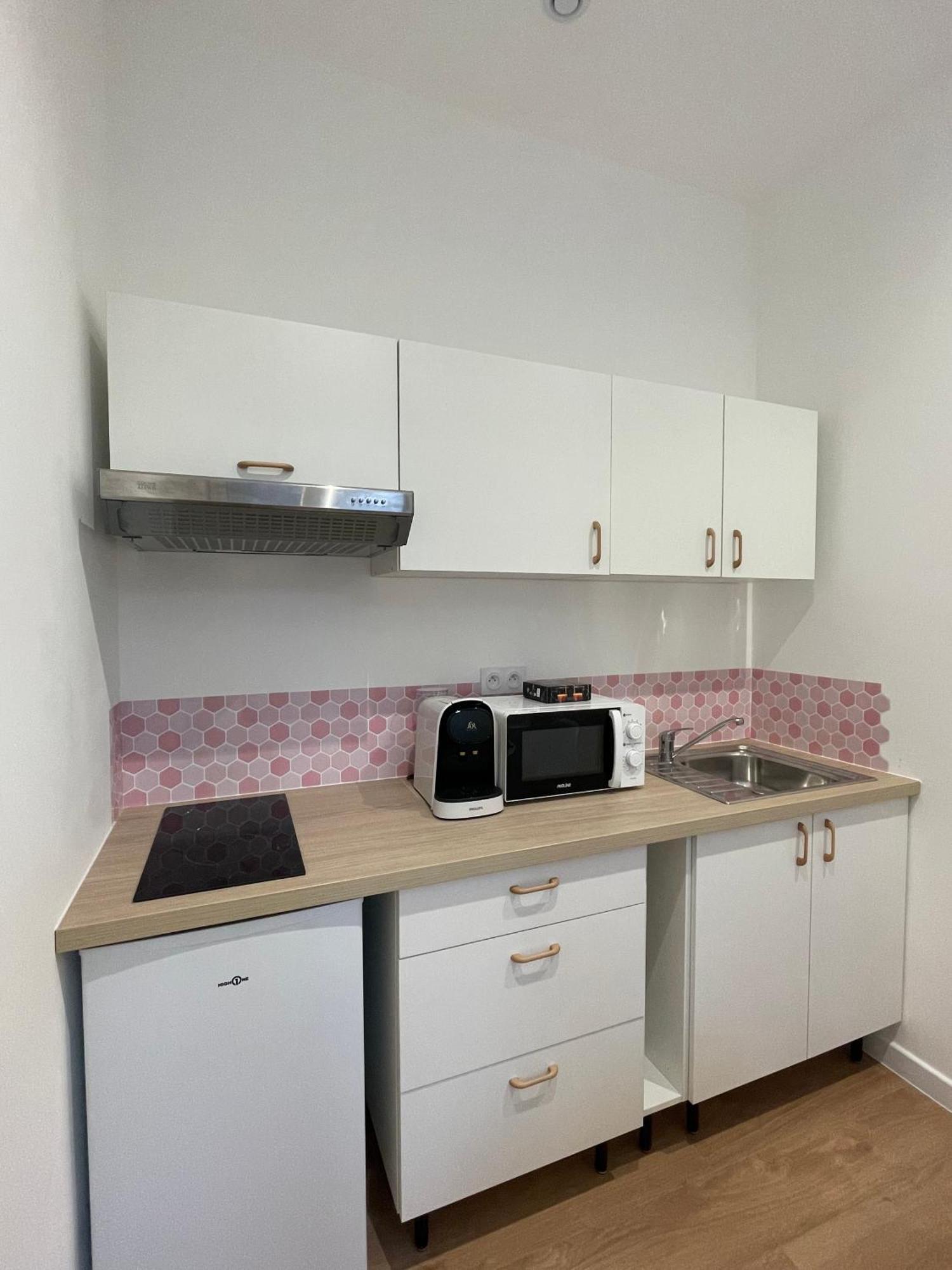 Edenly Stay Saint-Quentin  Exteriör bild