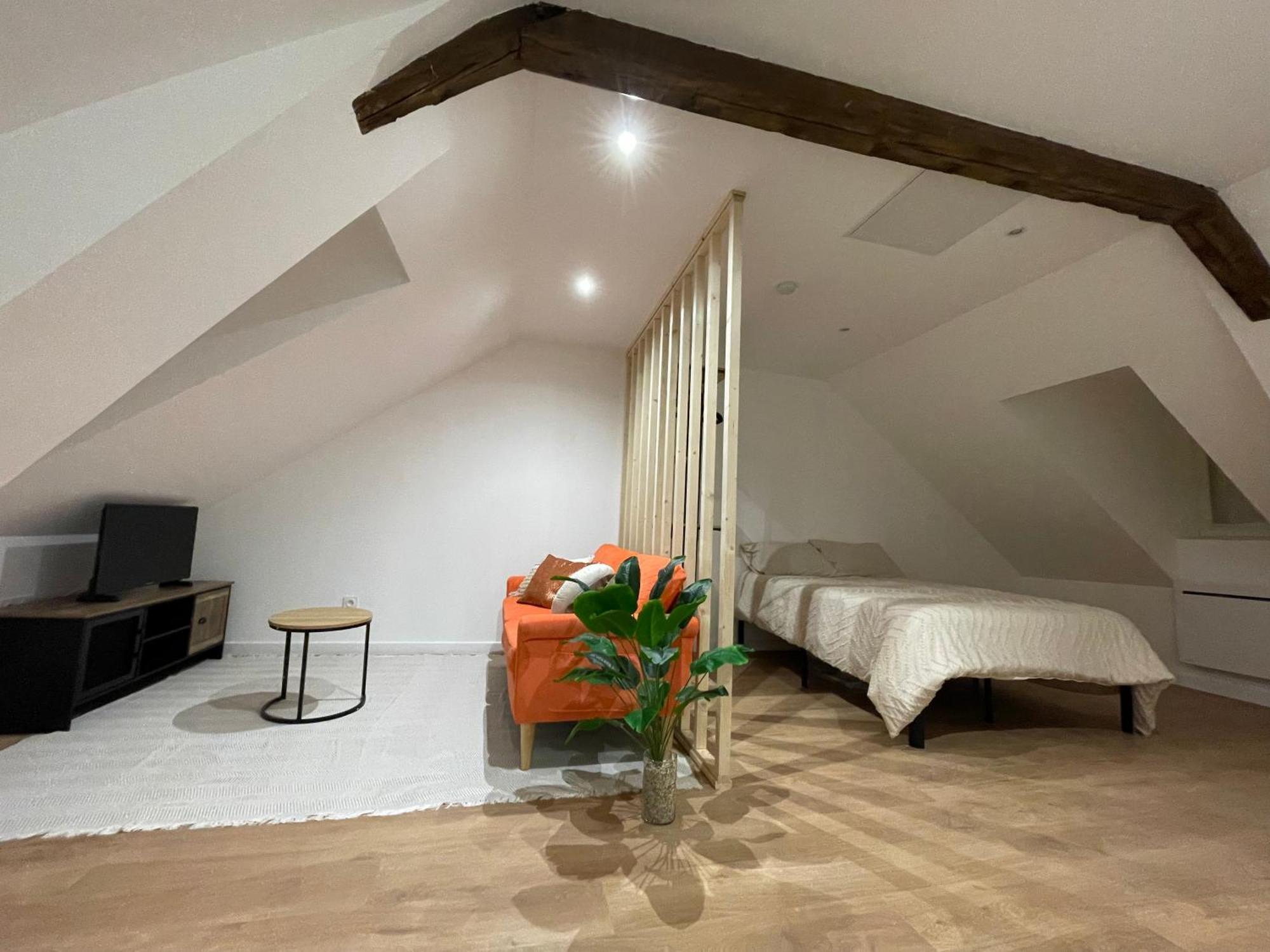 Edenly Stay Saint-Quentin  Exteriör bild