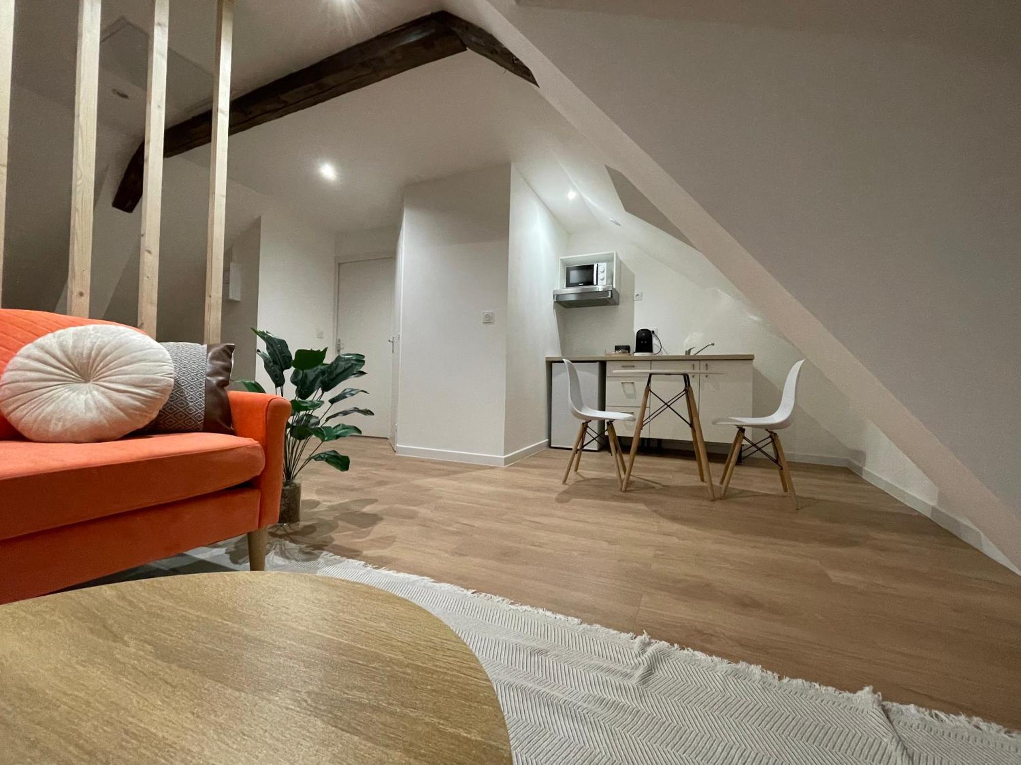 Edenly Stay Saint-Quentin  Exteriör bild